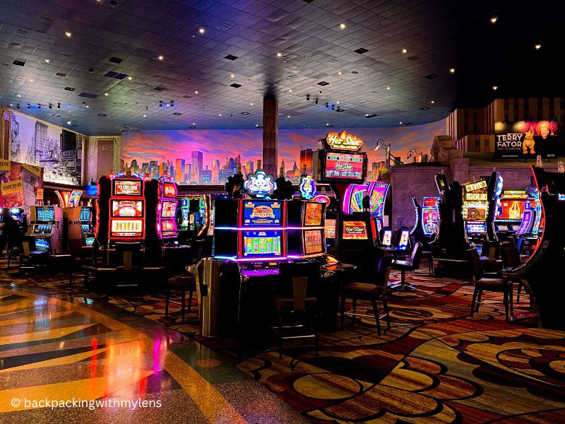 Slot Makinelerinde Dijital Kimlik: Geleceği Şekillendiren Trendler